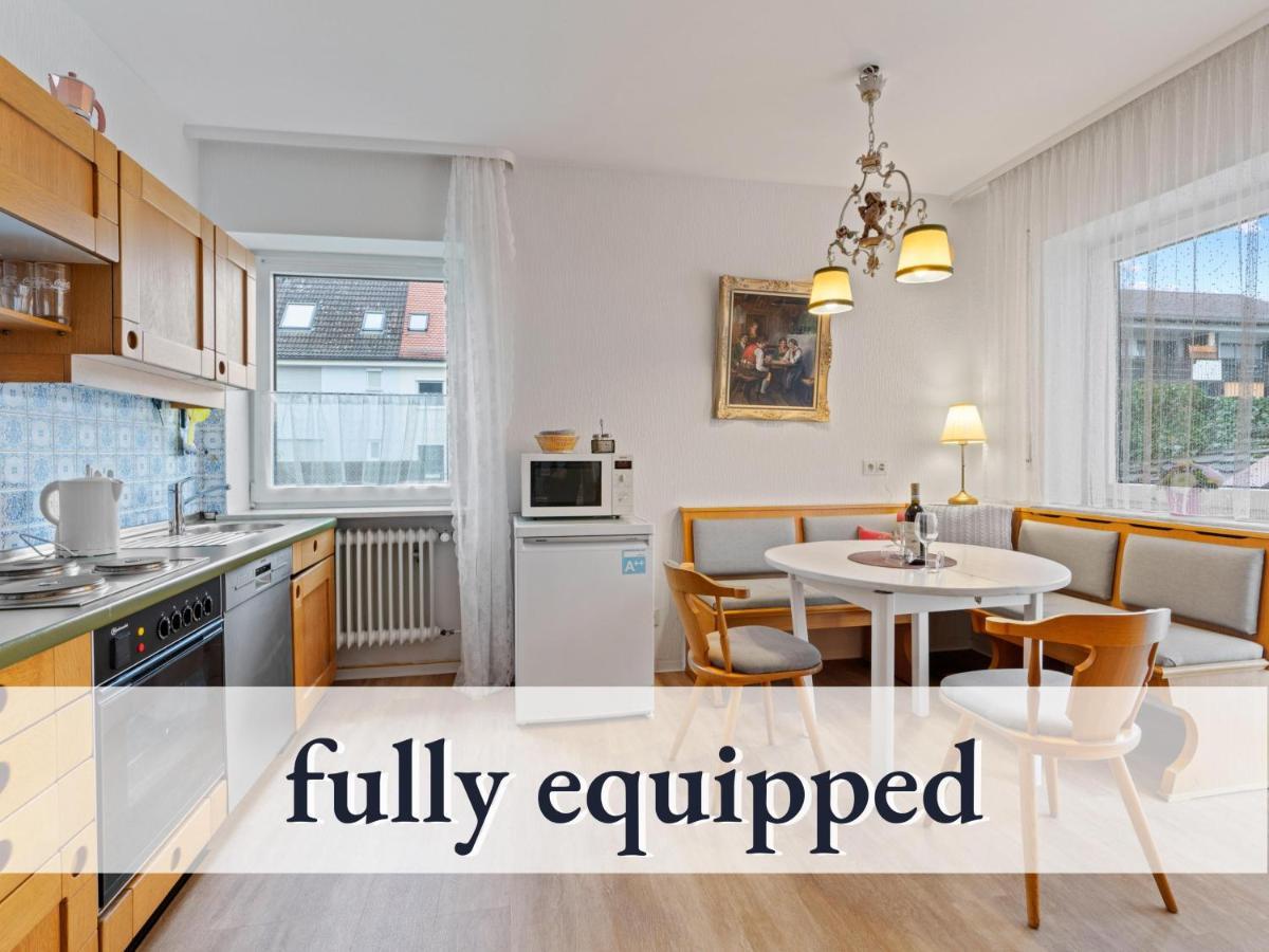Sehr Grosse Ferienwohnung In Bester Lage Mit Grosser Sonnenterrasse L Innenstadtnaehe L 1 Minute Zum Bahnhof L Grosse Kueche L Tv L Extra-Wc L Free-Wlan L Willkommen Im Hallo!-Apartment 5 バート・ヴェリスホーフェン エクステリア 写真